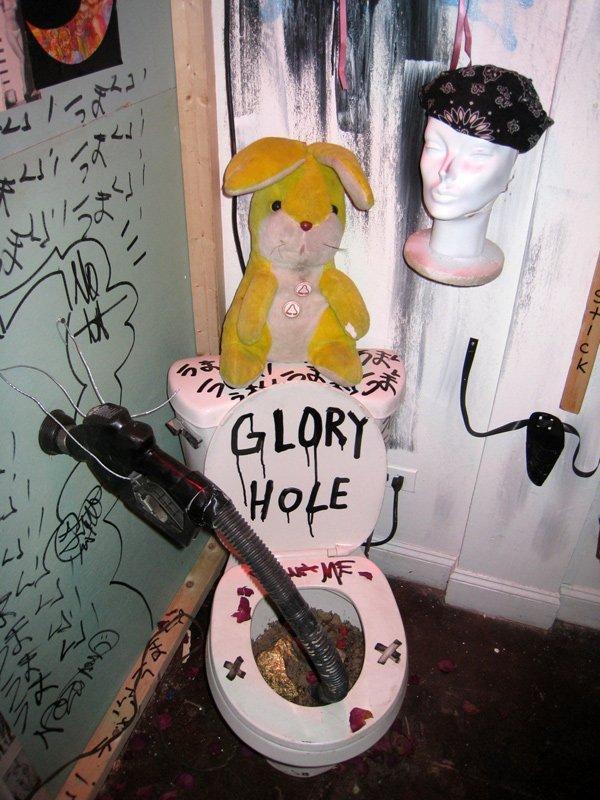 Ribbie reccomend glory hole in nyc