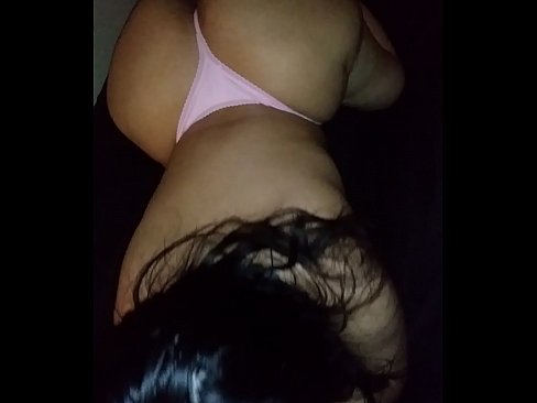Latina twerking thong booty