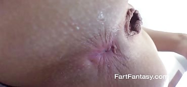 Slow motion fart