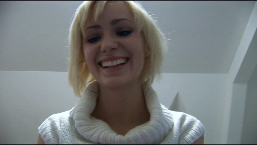 Blond girl picked fucked homeparty