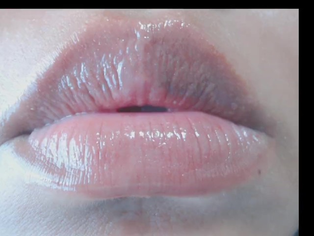 Lunar reccomend teasing lips tongue
