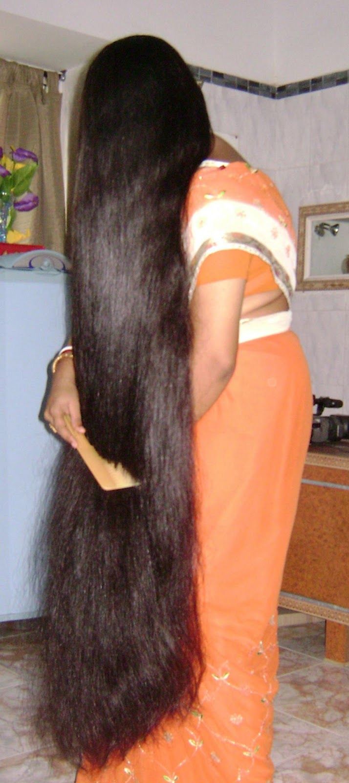 Indian very long hair shampoo