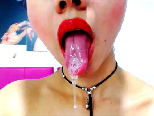Jasmine girl shows tongue