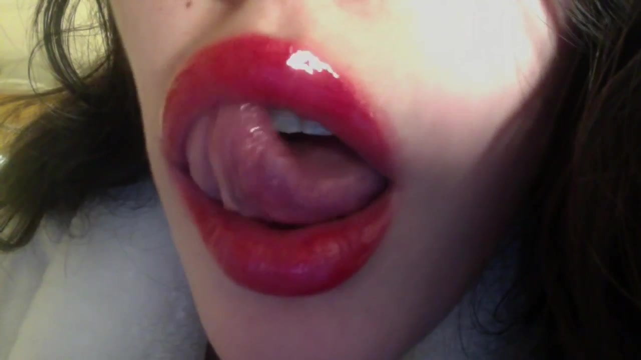 Glossy lipstick kisses