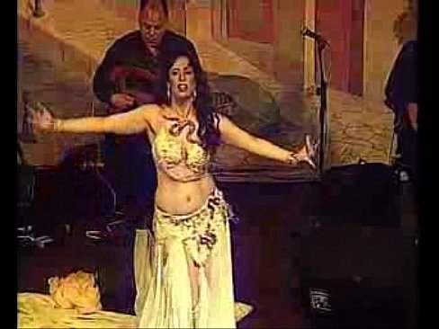 Salma belly dance