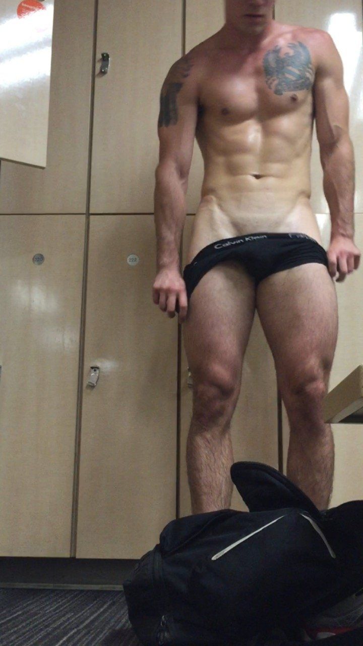 Foot-long recomended mens locker room strip bulge