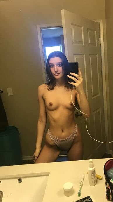 Snapchat girl naked