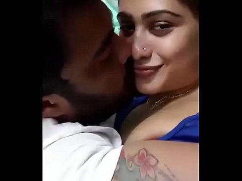 Daffodil reccomend indian celebrity mms