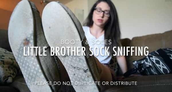 Wild K. reccomend nylon feet soles sisters sniffing