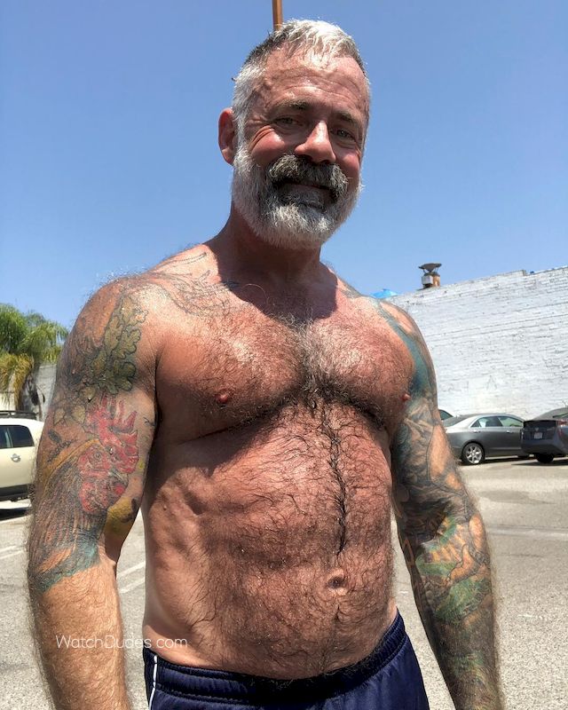 Rocky reccomend old guys naked