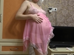 Pregnant milf displays plays with