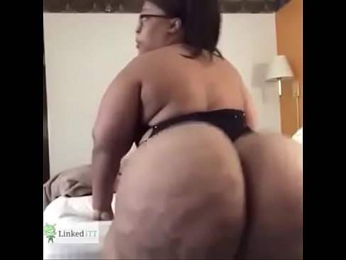 Redvine reccomend this granny most beautiful booty