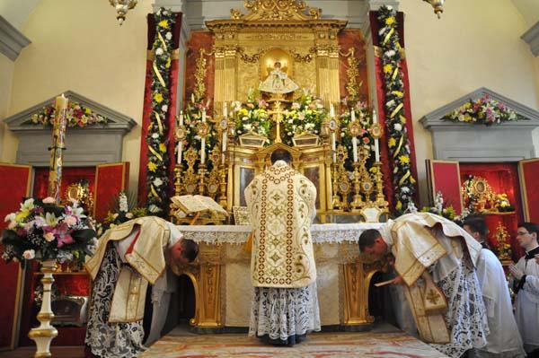 best of Sacred mass traditional latin feast